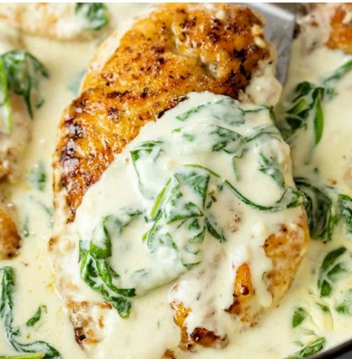 Delicious Chicken Florentine served with creamy spinach sauce