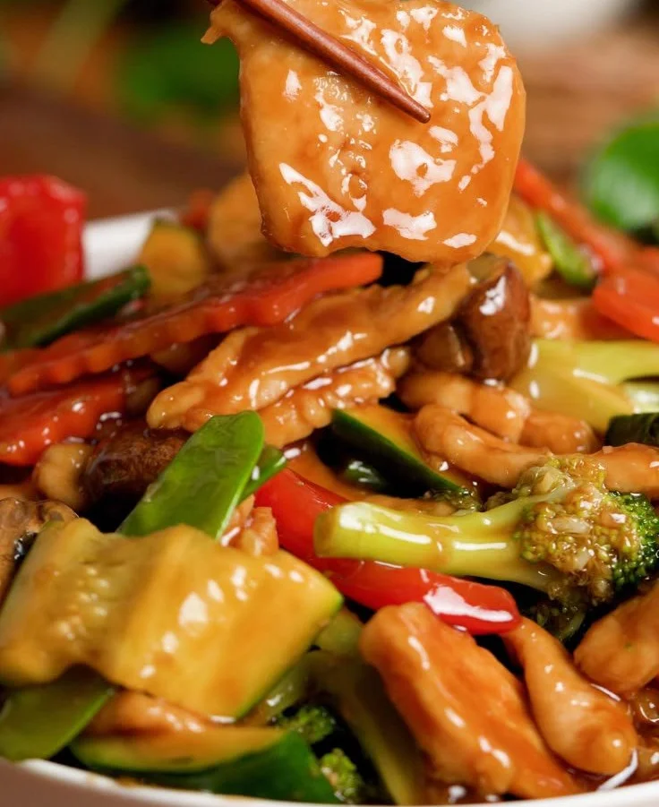Chicken Stir Fry with Mixed Vegetables in a colorful and appetizing presentation