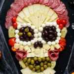 25 halloween charcuterie board ideas 2026 08 06 183311 717x1024 1