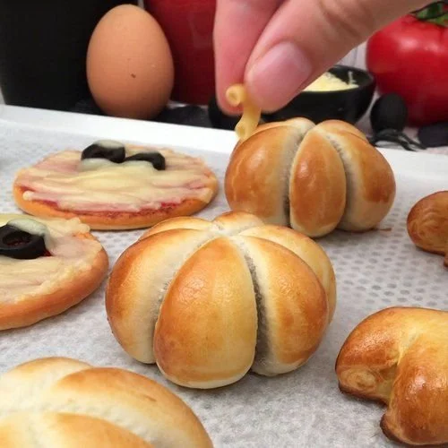 Halloween Pizza Bites recipe by Chefclub, perfect for festive celebrations
